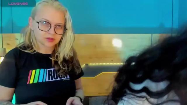 Thumbnail 1, lilie_sunshine's Stream at Chaturbate, 20 months ago