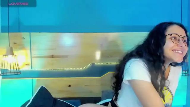 Thumbnail 2, lilie_sunshine's Stream at Chaturbate, 20 months ago