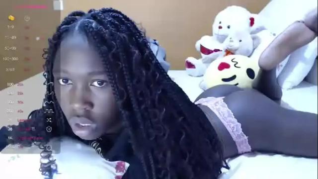 Image 3 of liliebride Stream on Chaturbate on 21 months ago