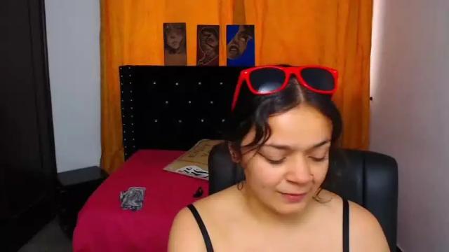 Image 8 of liliethhx8 Stream on Chaturbate on 17 months ago