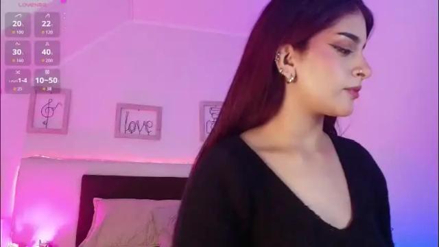 Image 7 of liliith_savett Stream on Chaturbate on 1 month ago