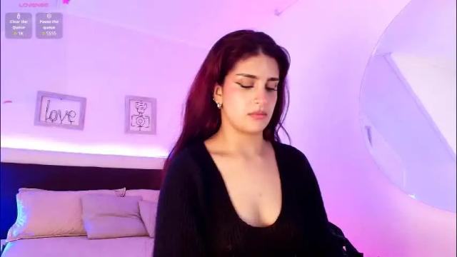 Image 2 of liliith_savett Stream on Chaturbate on 25 days ago