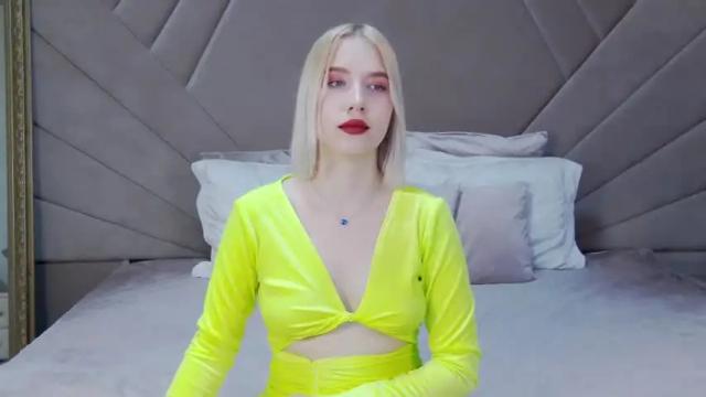 Image 10 of lililinn Stream on Chaturbate on 13 months ago