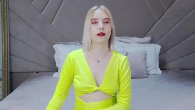 Image 6 of lililinn Stream on Chaturbate on 13 months ago