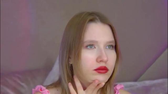 Image 6 of lililinn Stream on Chaturbate on 2 months ago