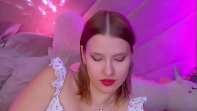 Image 12 of lililinn Stream on Chaturbate on 2 months ago