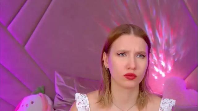 Image 6 of lililinn Stream on Chaturbate on 2 months ago