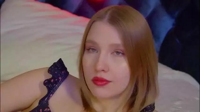 Image 11 of lililinn Stream on Chaturbate on 1 month ago