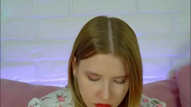 Image 10 of lililinn Stream on Chaturbate on 1 month ago