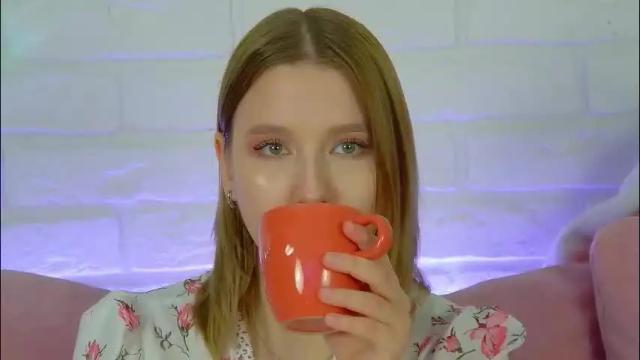 Image 7 of lililinn Stream on Chaturbate on 1 month ago