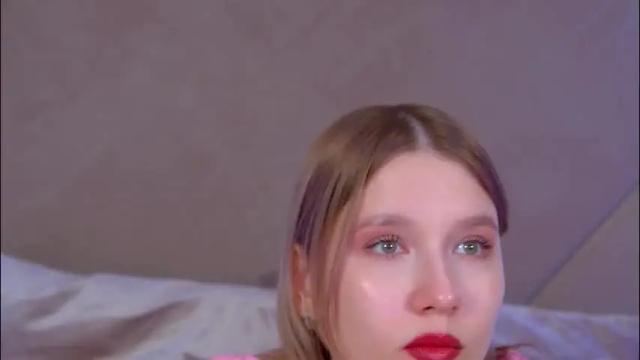 Image 6 of lililinn Stream on Chaturbate on 1 month ago