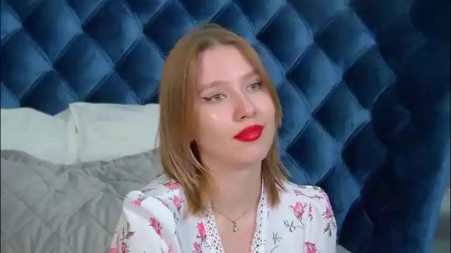 Image 2 of lililinn Stream on Chaturbate on 1 month ago