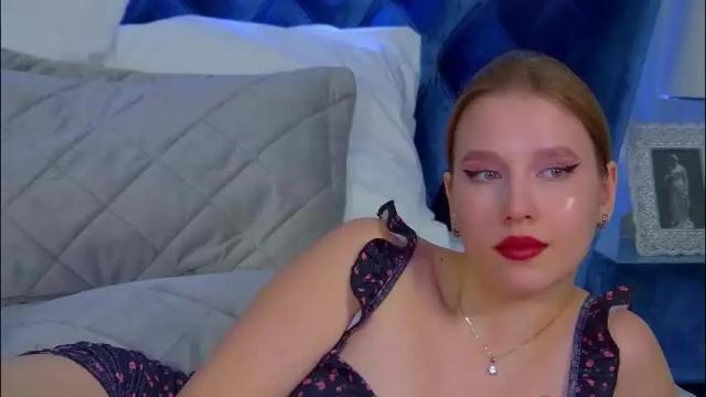 Image 10 of lililinn Stream on Chaturbate on 1 month ago