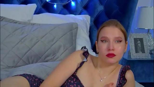 Image 6 of lililinn Stream on Chaturbate on 1 month ago