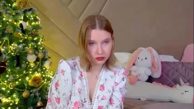 Image 7 of lililinn Stream on Chaturbate on 1 month ago