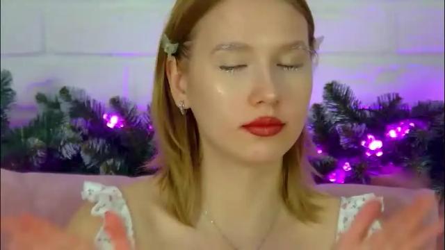 Image 12 of lililinn Stream on Chaturbate on 1 month ago