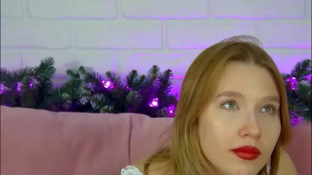 Image 3 of lililinn Stream on Chaturbate on 1 month ago