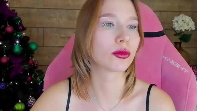 Image 7 of lililinn Stream on Chaturbate on 1 month ago