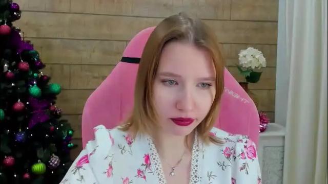 Image 7 of lililinn Stream on Chaturbate on 29 days ago