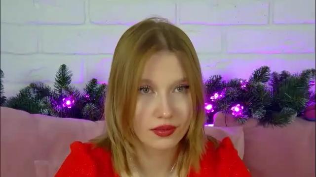 Image 3 of lililinn Stream on Chaturbate on 26 days ago