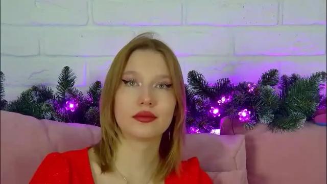 Image 4 of lililinn Stream on Chaturbate on 26 days ago