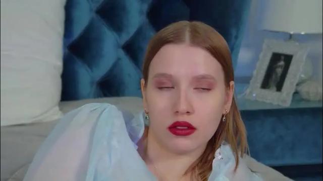 Image 12 of lililinn Stream on Chaturbate on 22 days ago