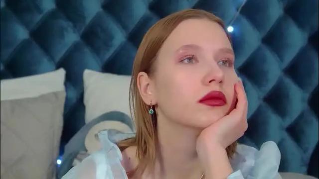 Image 7 of lililinn Stream on Chaturbate on 22 days ago