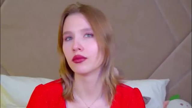 Image 2 of lililinn Stream on Chaturbate on 9 hours ago