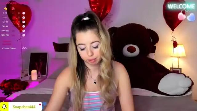 Image 10 of liliraider Stream on Chaturbate on 16 months ago