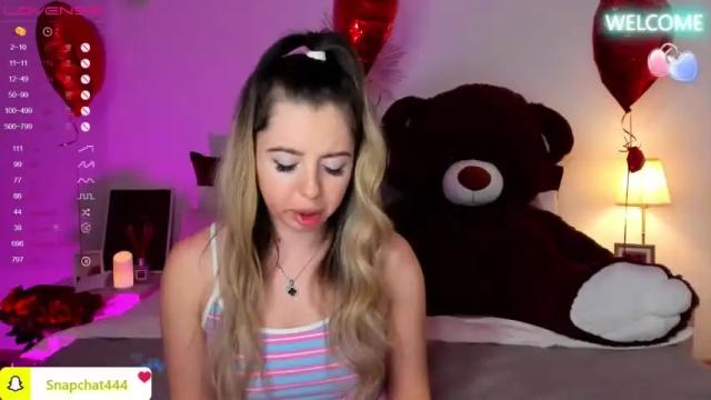 Image 12 of liliraider Stream on Chaturbate on 16 months ago
