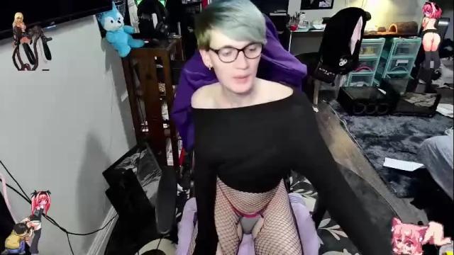 Image 2 of lilistars Stream on Chaturbate on 1 month ago