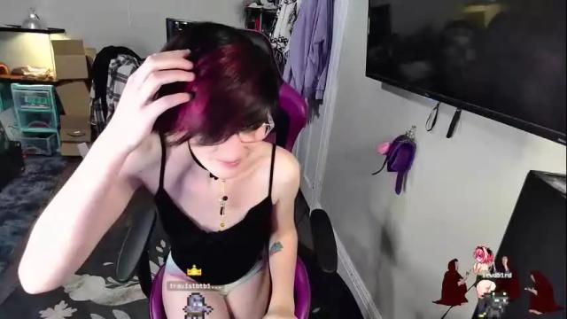 Image 3 of lilistars Stream on Chaturbate on 12 days ago
