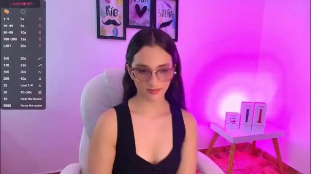 Image 4 of lilith01_ Stream on Chaturbate on 1 day ago