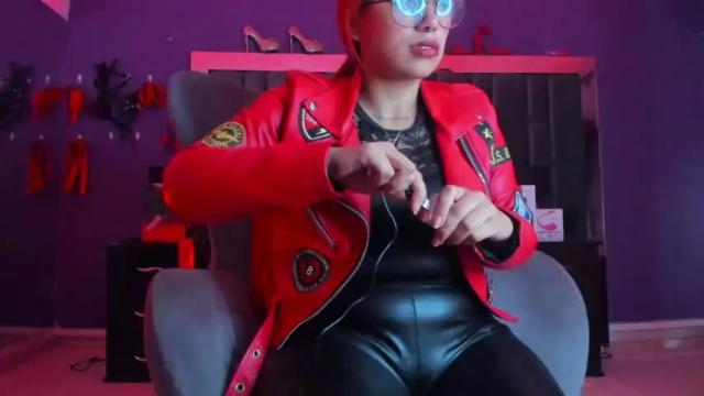 Image 4 of lilith_adamsx_ Stream on Chaturbate on 15 months ago