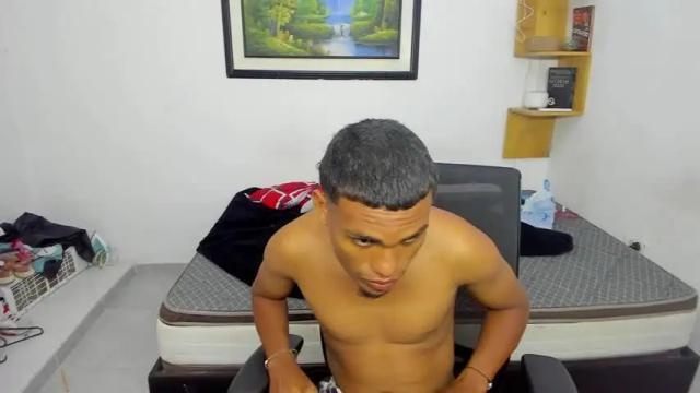 Image 12 of lilith_and_adan Stream on Chaturbate on 16 months ago