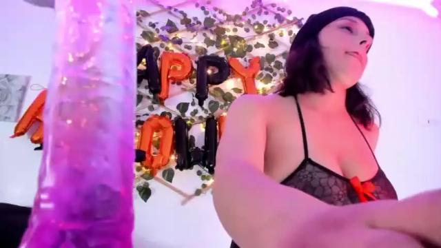Image 4 of lilith_and_aron Stream on Chaturbate on 18 months ago