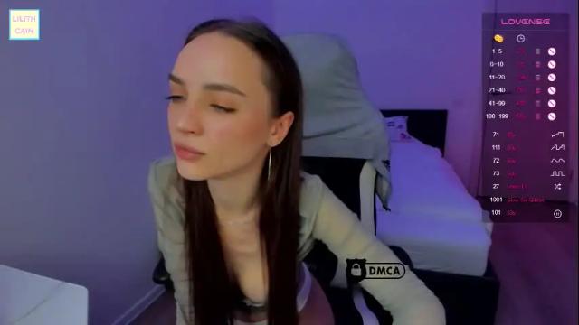 Image 4 of lilith_cain Stream on Chaturbate on 1 month ago