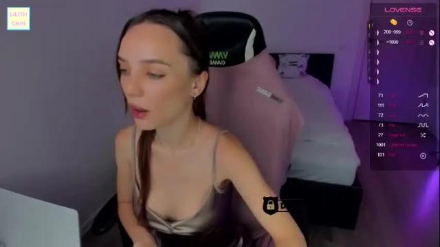 Image 4 of lilith_cain Stream on Chaturbate on 4 months ago