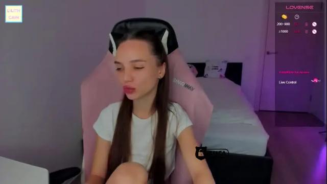 Image 8 of lilith_cain Stream on Chaturbate on 4 months ago