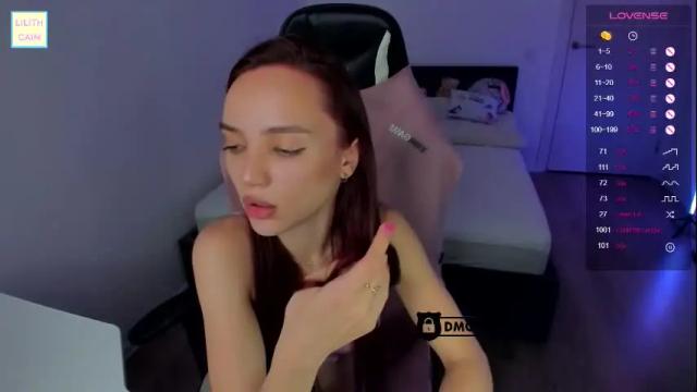 Image 10 of lilith_cain Stream on Chaturbate on 4 months ago
