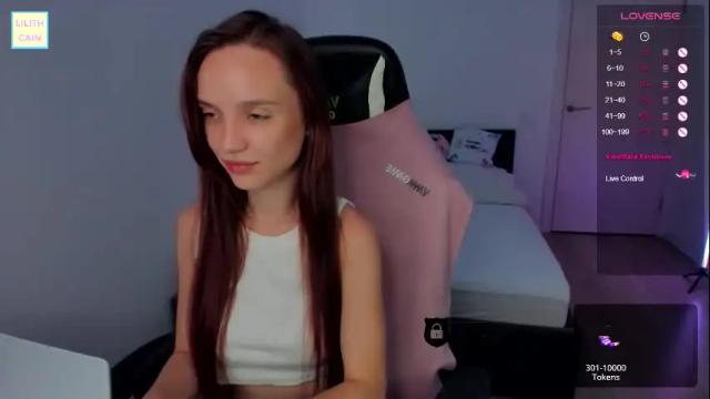 Image 10 of lilith_cain Stream on Chaturbate on 4 months ago