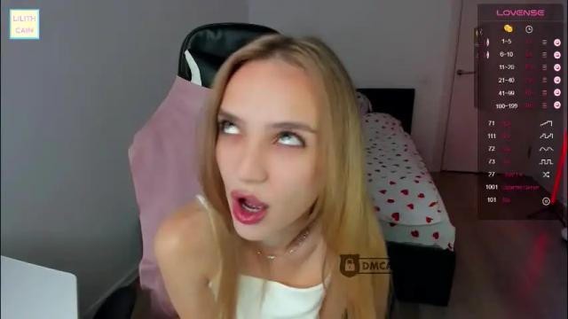 Image 8 of lilith_cain Stream on Chaturbate on 21 days ago