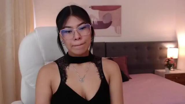 Image 7 of lilith_charlotte Stream on Chaturbate on 20 months ago