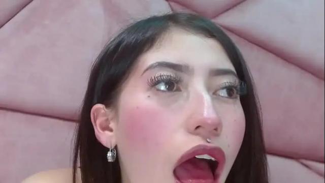 Image 4 of lilith_cooper20 Stream on Chaturbate on 1 month ago