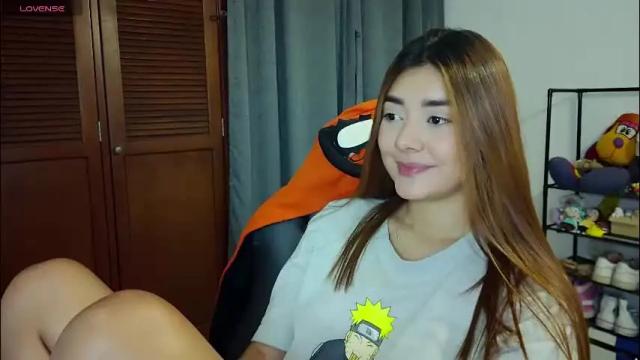 Image 10 of lilith_cruzz Stream on Chaturbate on 1 month ago