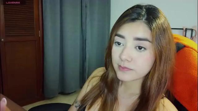 Image 3 of lilith_cruzz Stream on Chaturbate on 1 month ago