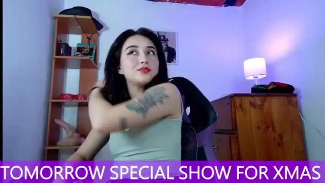 Image 10 of lilith_de_vil Stream on Chaturbate on 16 months ago