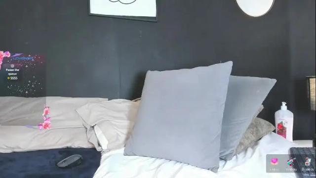 Image 3 of lilith_dh Stream on Chaturbate on 1 month ago