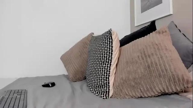 Image 2 of lilith_dh Stream on Chaturbate on 1 month ago