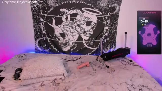 Image 10 of lilith_jovovich Stream on Chaturbate on 12 months ago